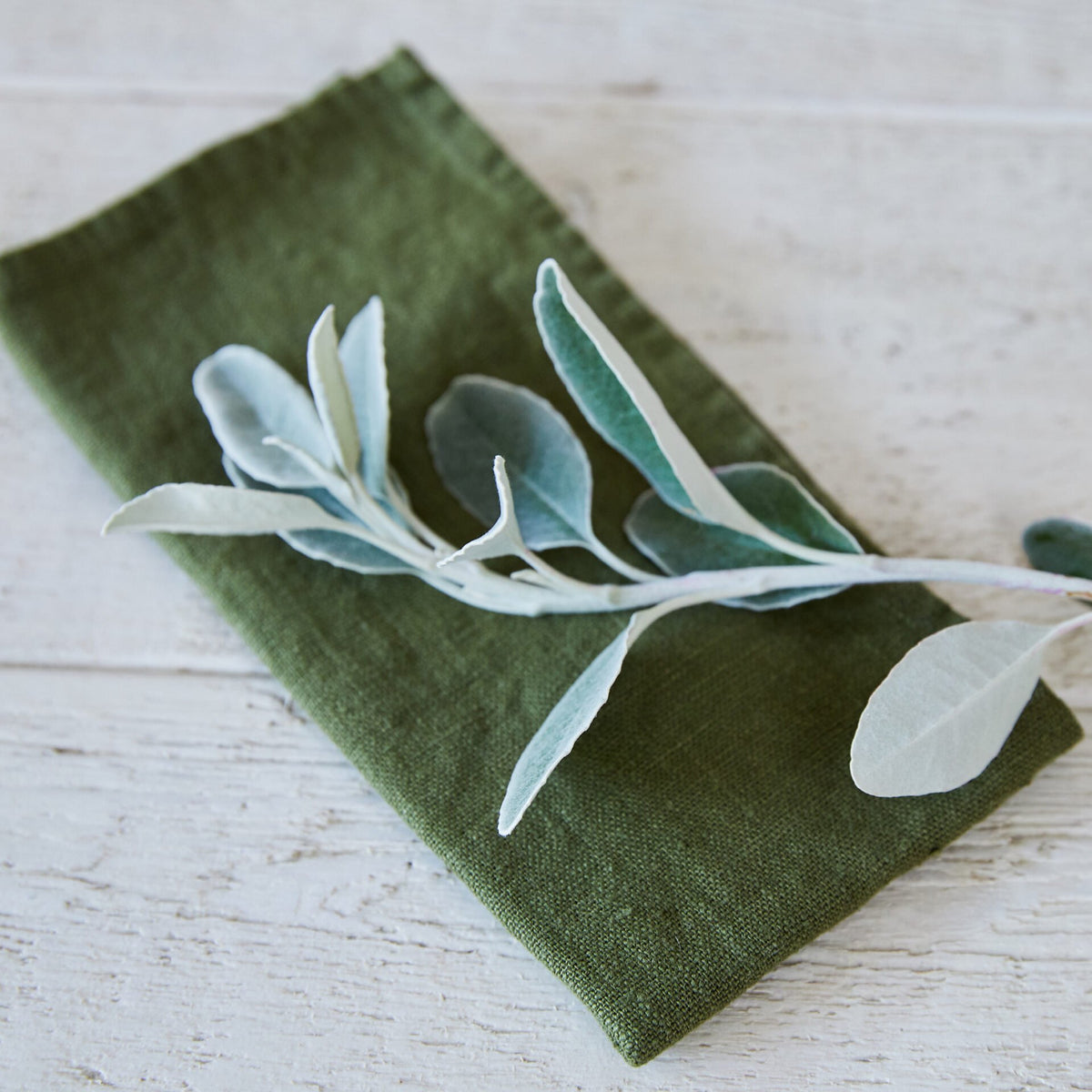 Serviette, Leinen stonewashed, Casual von Lovely Linen, jeep green