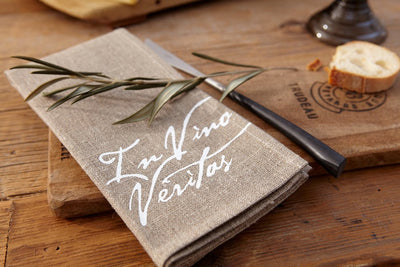 Leinenserviette "in vino veritas"